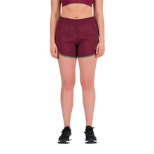 Load image into Gallery viewer, Women's NB Accelerate 5 Inch Short (Burgundy)