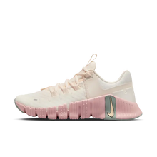 Load image into Gallery viewer, Women's Nike Free Metcon 5 (Pl Ivory)