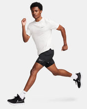 Load image into Gallery viewer, Nike Stride Men's Dri-FIT 2in1 7in Short