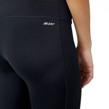 Load image into Gallery viewer, Women's NB Accelerate Tight (Blk)