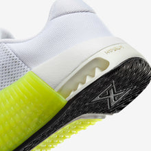 Load image into Gallery viewer, W Nike Metcon 9 White & Cyber