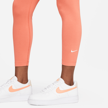 Load image into Gallery viewer, Women's Nike Sportswear Essential 7/8 Leggings