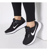Load image into Gallery viewer, Women's Nike Revolution 6 Next Nature