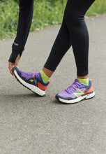 Load image into Gallery viewer, Women's NB Fresh Foam X Hierro v7