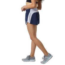 Load image into Gallery viewer, Women's NB Accelerate 2.5 inch Short