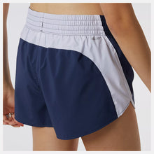 Load image into Gallery viewer, Women's NB Accelerate 2.5 inch Short