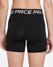 Load image into Gallery viewer, Women&#39;s Nike Pro 365 Shorts 5in