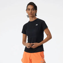 Load image into Gallery viewer, Women&#39;s NB Impact Run Short Sleeve (Blk)