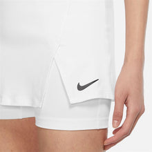 Load image into Gallery viewer, NikeCourt Dri-FIT Victory Women&#39;s Tennis Skirt (White)