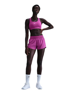 Nike Women's Swosh Medium Sport Bra (Hot Fuchsia)