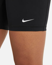 Load image into Gallery viewer, Nike Pro 365 Women&#39;s High-Waisted 7in Short