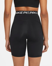 Load image into Gallery viewer, Nike Pro 365 Women&#39;s High-Waisted 7in Short