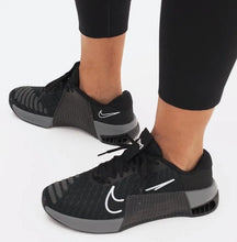 Load image into Gallery viewer, Women&#39;s Nike Metcon 9 (Black)