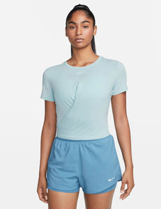 Nike Dri-FIT One Luxe Women's Twist Cropped Short-Sleeve Top