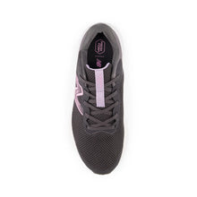 Load image into Gallery viewer, Kids New Balance Fresh Foam Arishi v4 (Black with Pink)
